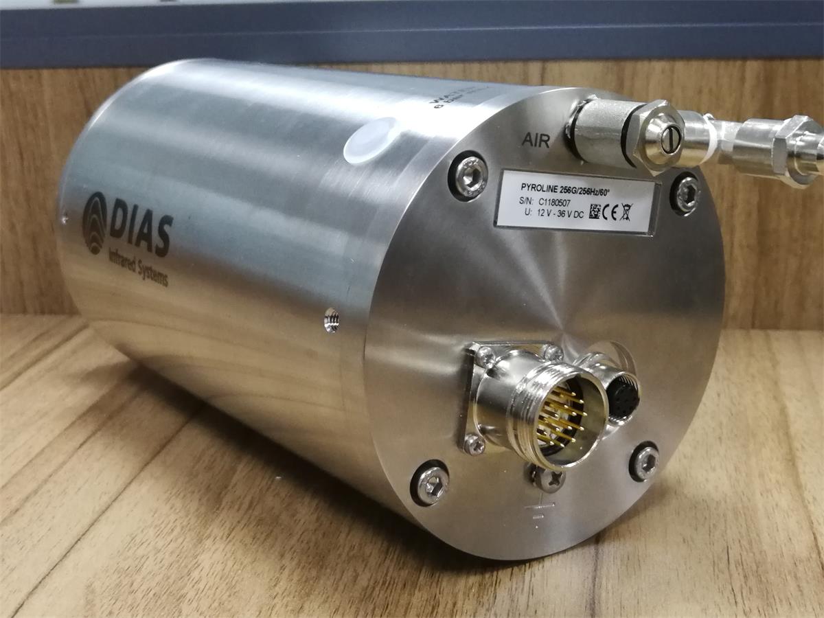 德國DIAS玻璃專用型紅外掃描熱像儀PYROLINE 256G protection到貨 IMG_20181009_162449 - 副本.jpg